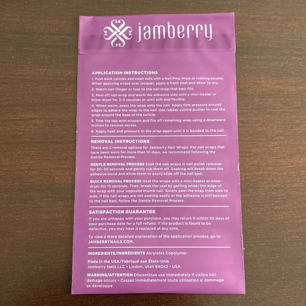 Jamberry Pinch Me Not Nail Wraps. A426